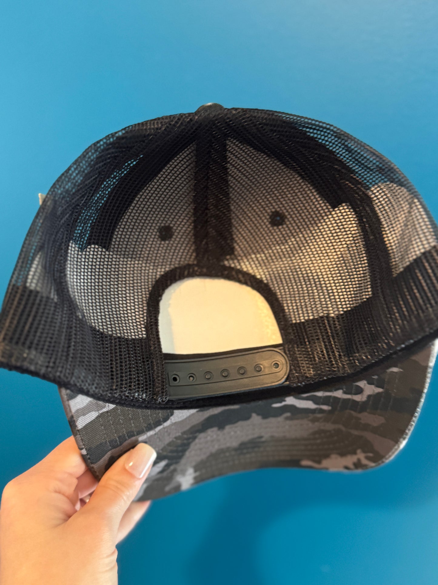 born to fish-forced to work men’s baseball cap