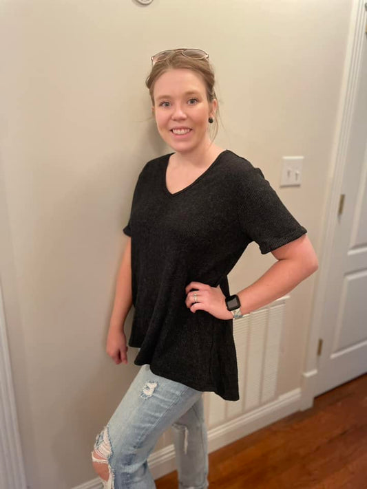black cuffed sleeve top